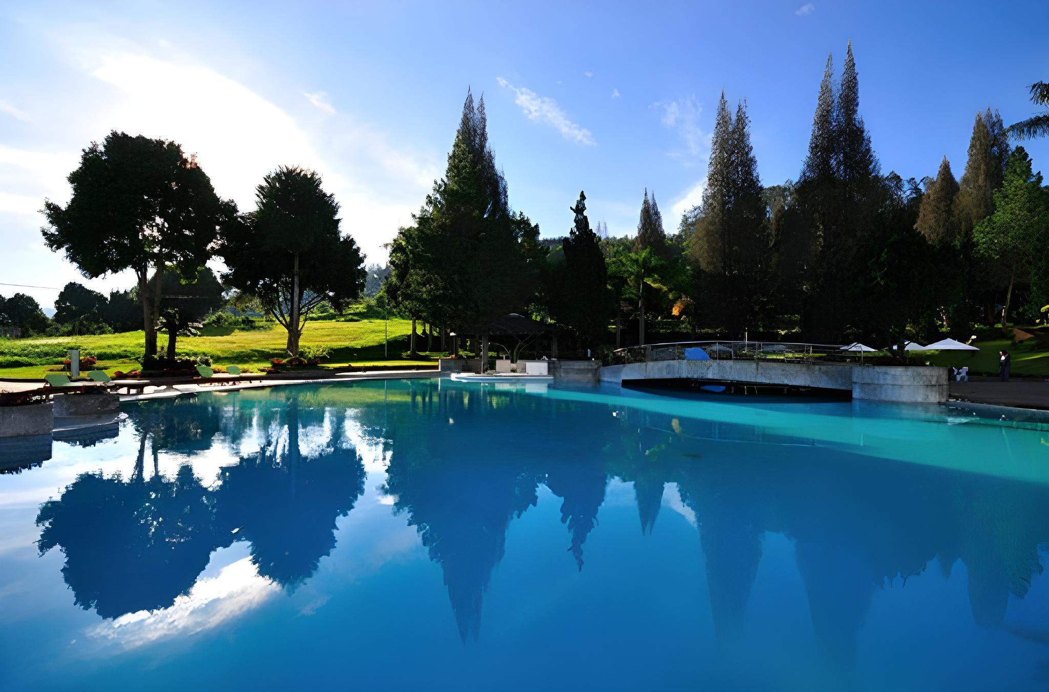 Grand Mutiara Hotel 37/48