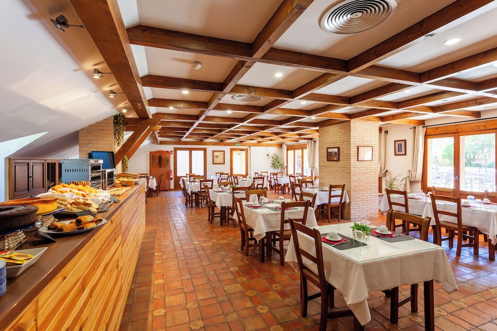 4US RIOJA WINE HOTEL 32/41