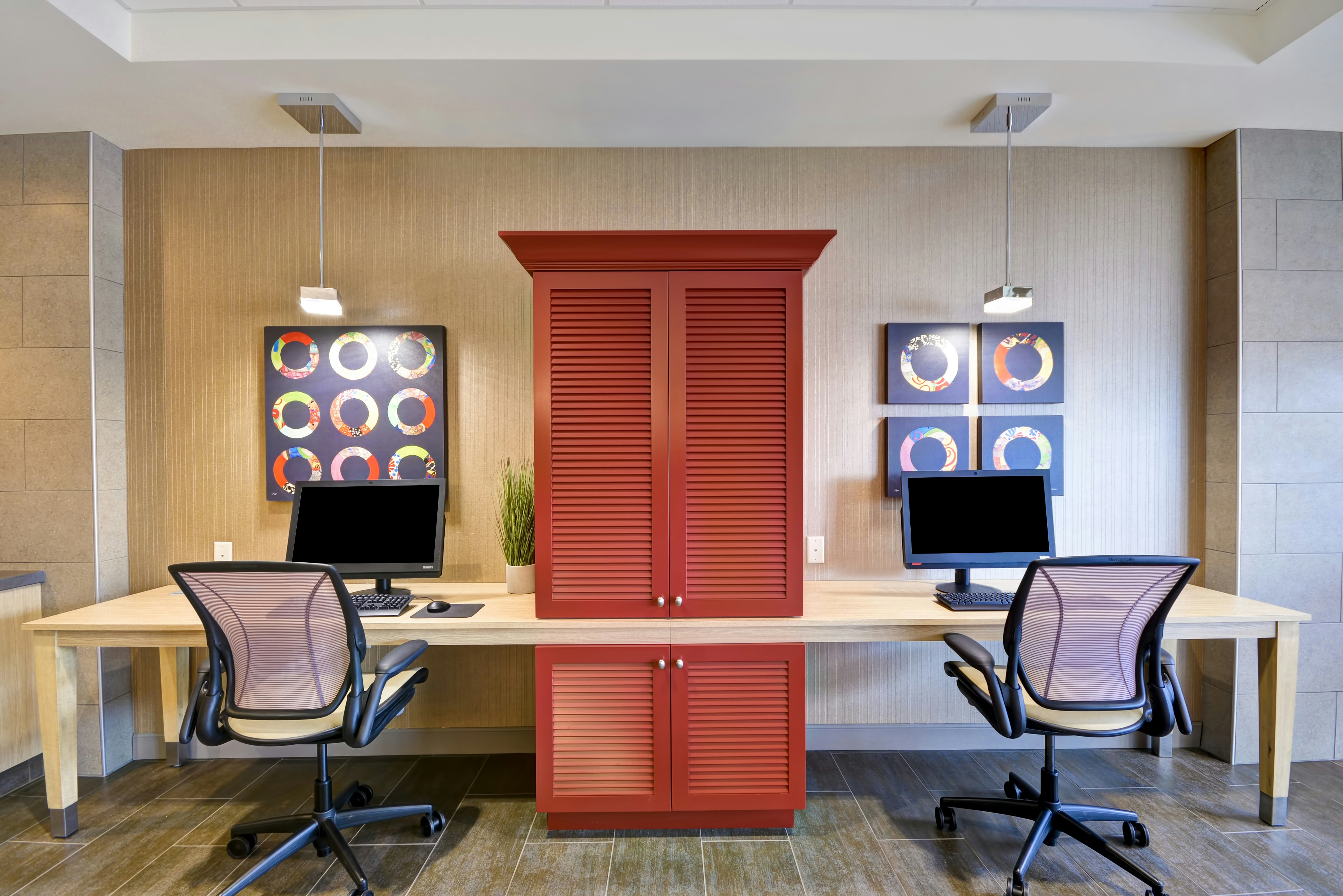 Home2 Suites By Hilton Plymouth Minneapolis 53/57