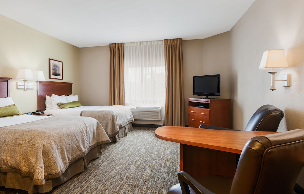 Candlewood Suites Lake Jackson Clute 22/60