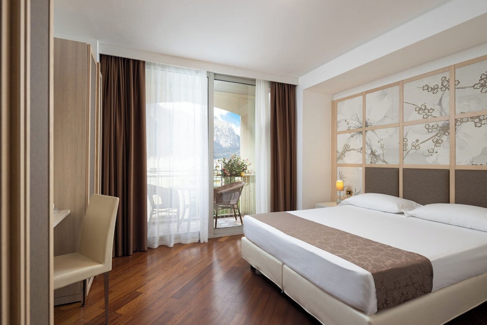 Hotel Savoy Palace 17/50