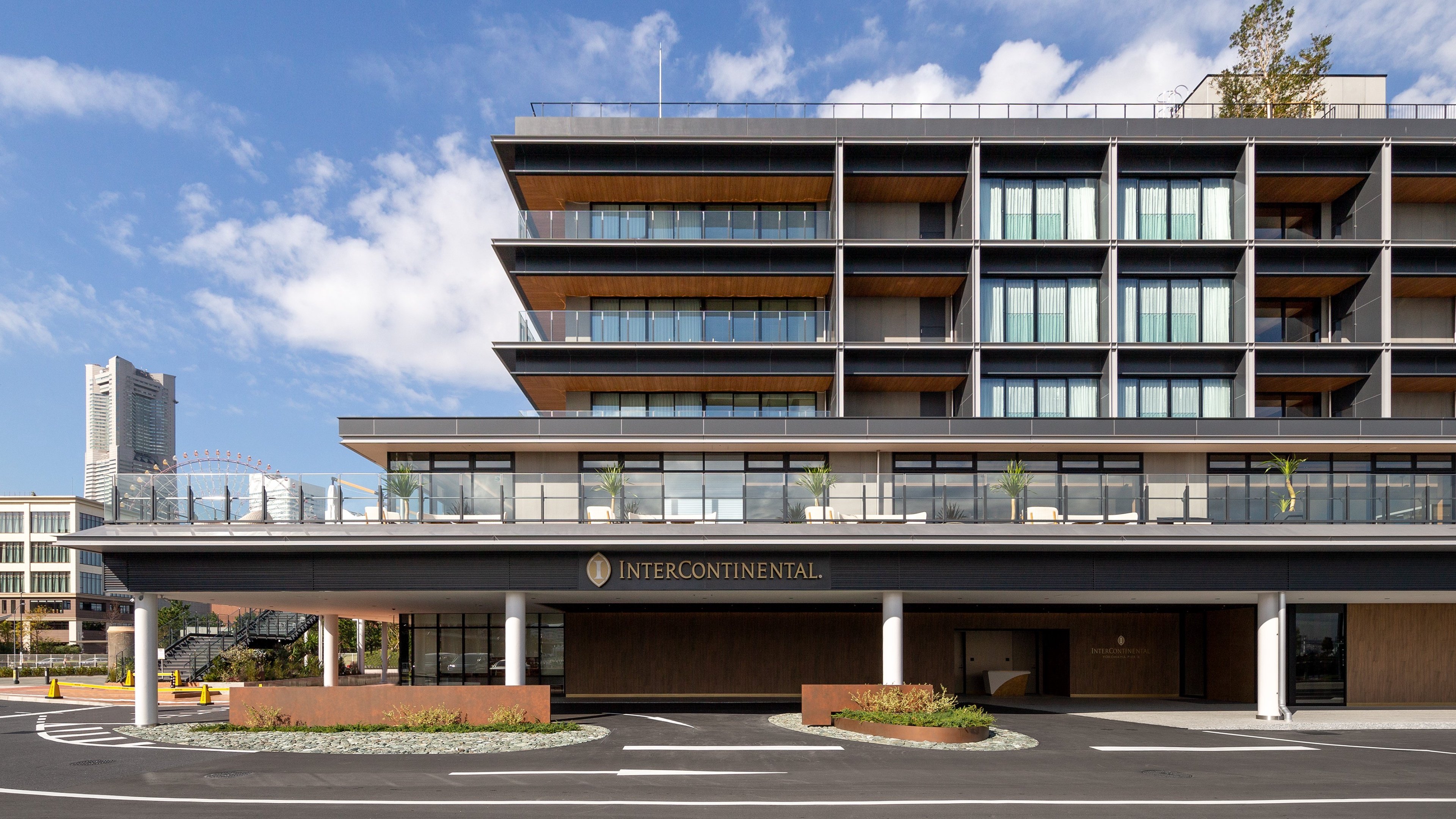 Intercontinental Yokohama Pier 8 3/78