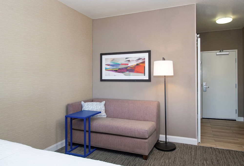 Hampton Inn Phoenix Airport North 32/53