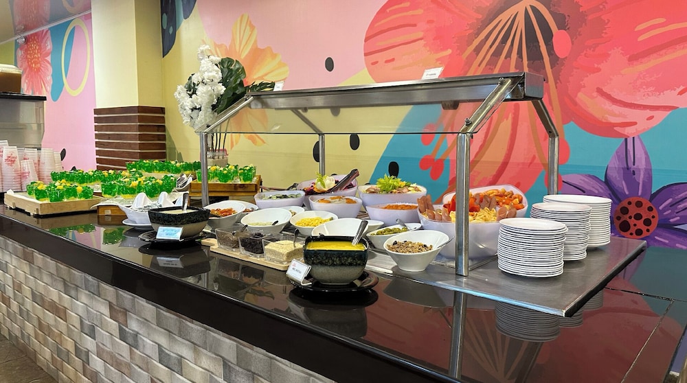 restaurant cafeteria