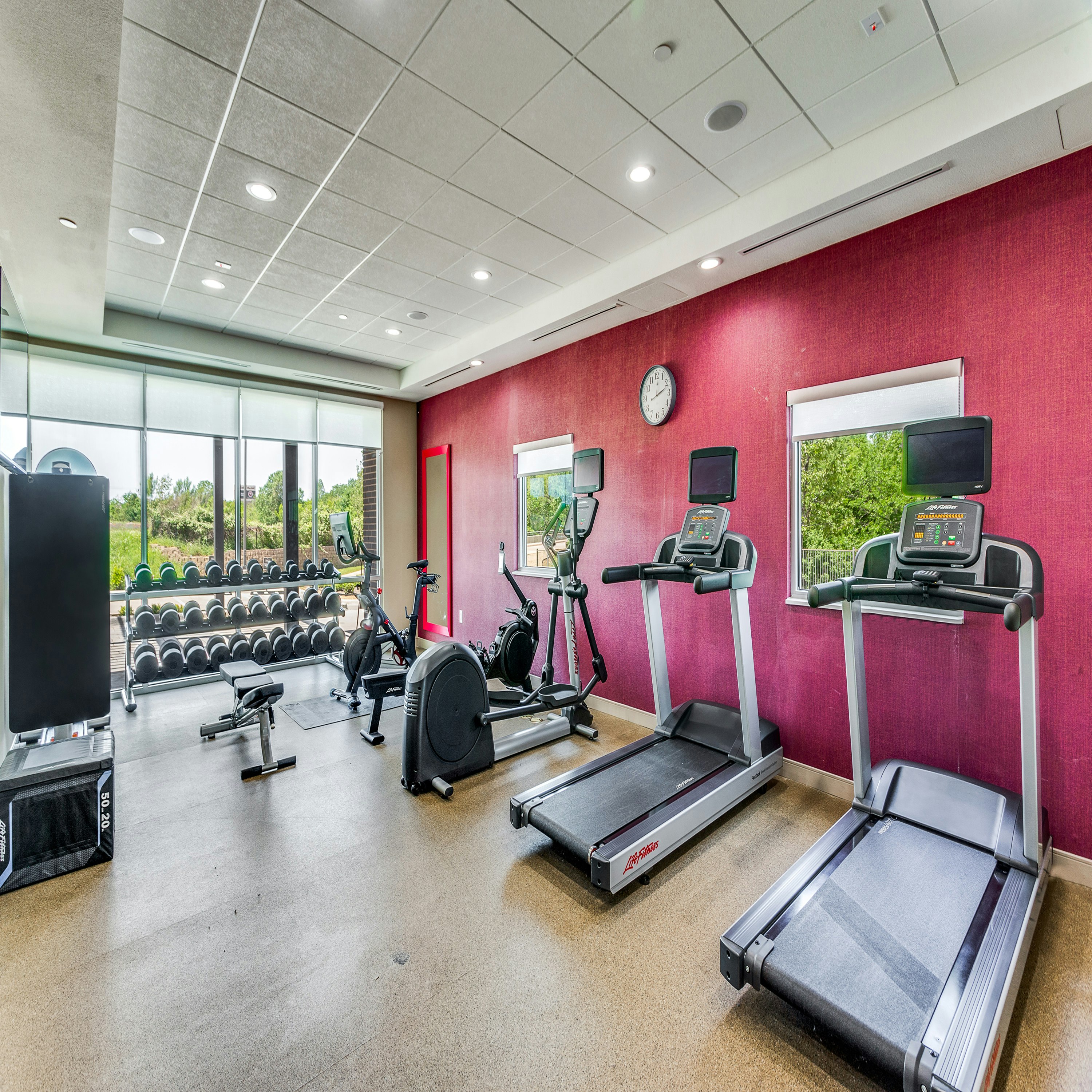 Home2 Suites by Hilton Fort Worth Arlington West 22/42