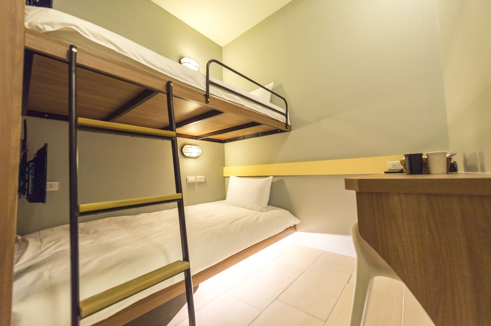 Divecube Hotel 15/60