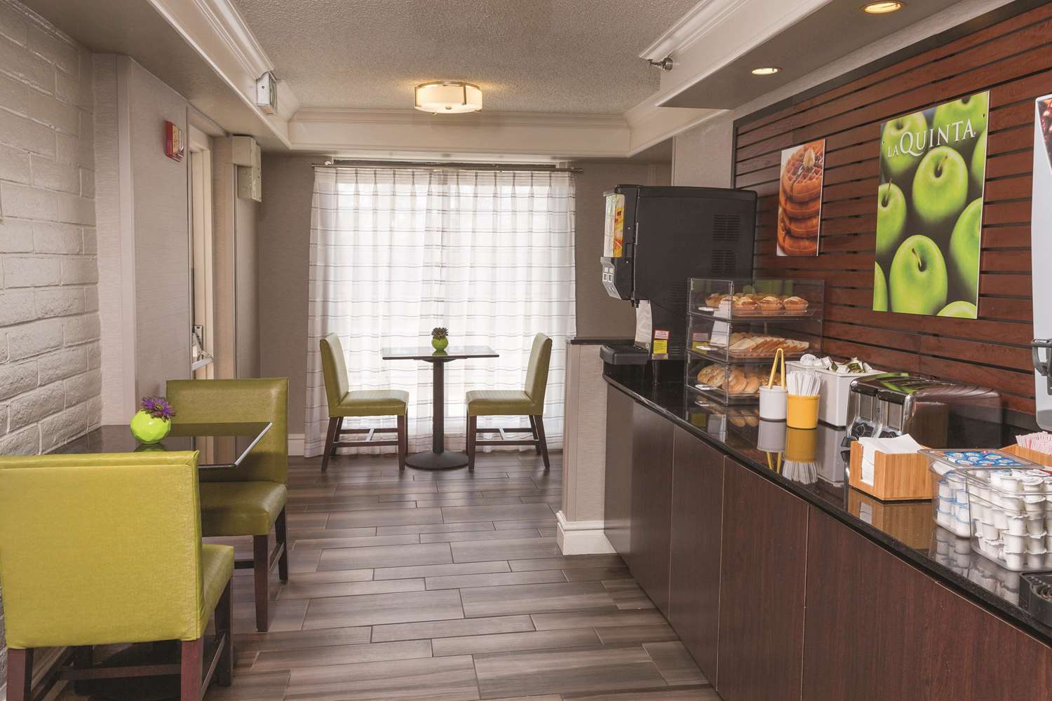 La Quinta Inn Ventura 19/30
