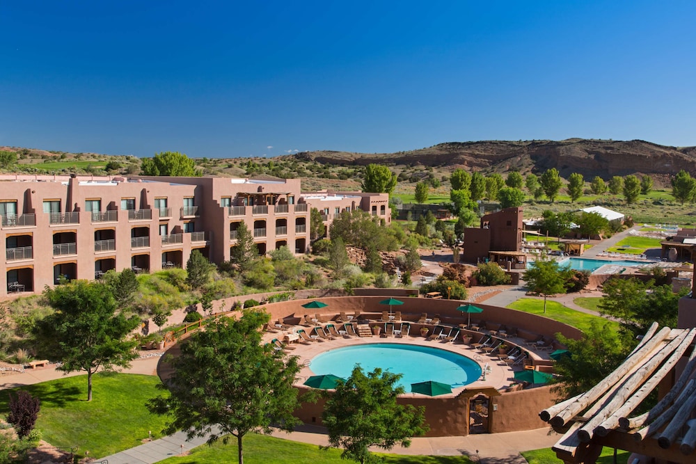 Hyatt Regency Tamaya Resort Spa 3/76
