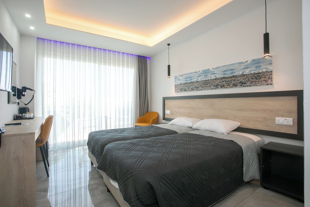 Papouis Protaras Hotel 32/65