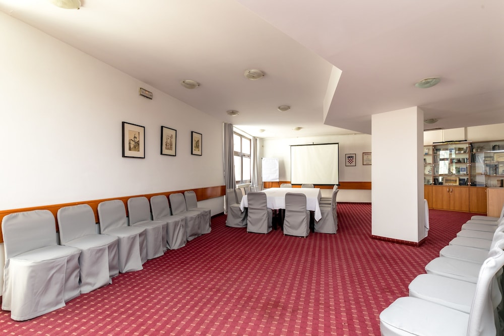 Jadran Hotel Sibenik 44/60