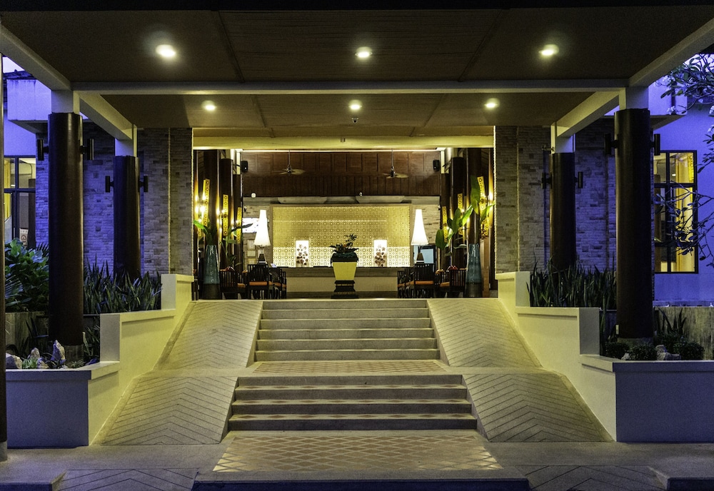 The Sun Club Khao Lak by Katathani 10/63
