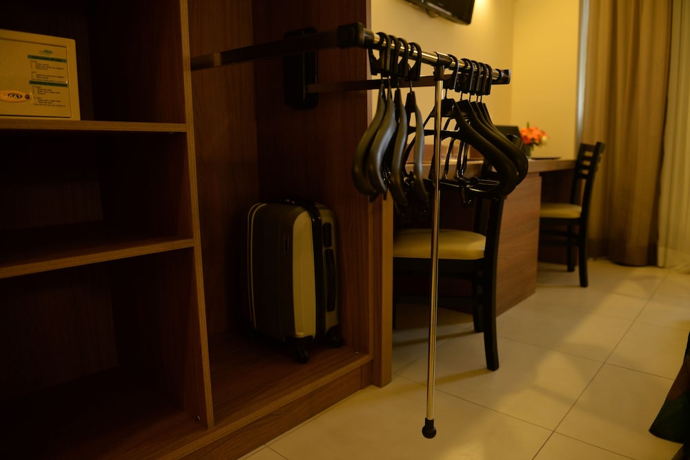 Hotel Rainha Do Brasil 28/72
