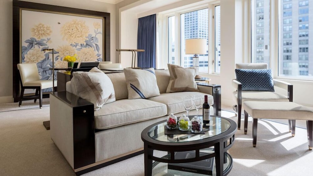 The Peninsula Chicago Hotel 37/55