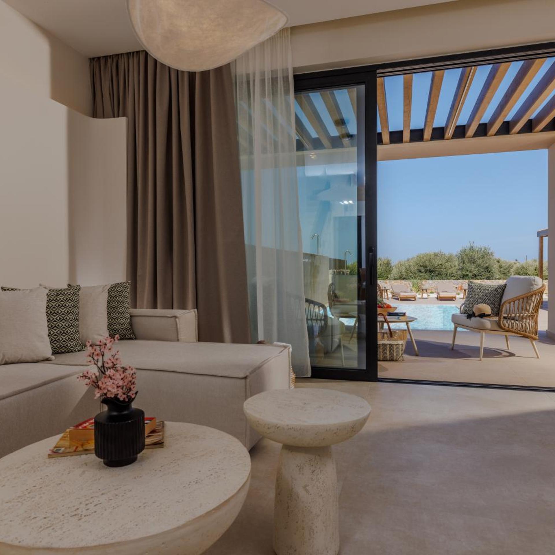 Sokratis LocoLux Villas & Suites 61/86