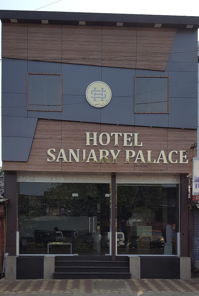 Hotel Sanjary Palace 3/18