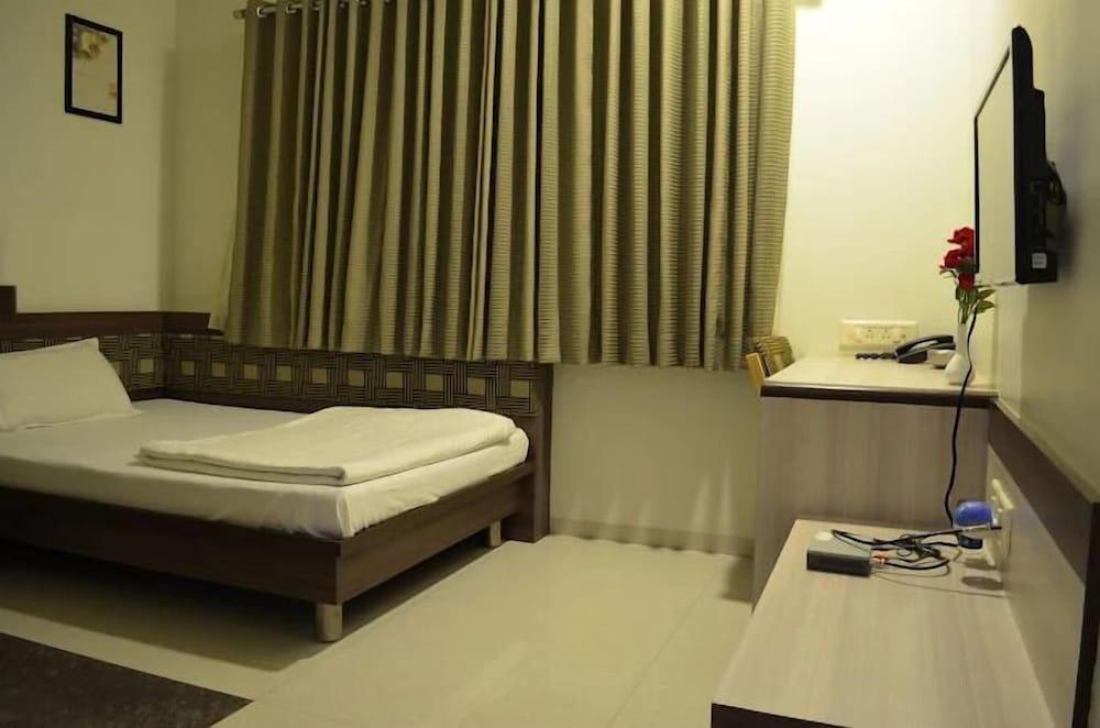 Hotel Somdeep Palace 20/20