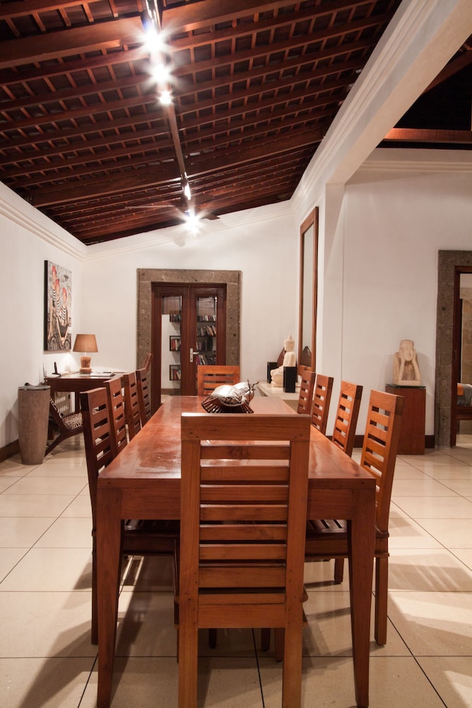 Villa Dewata Seminyak 34/50