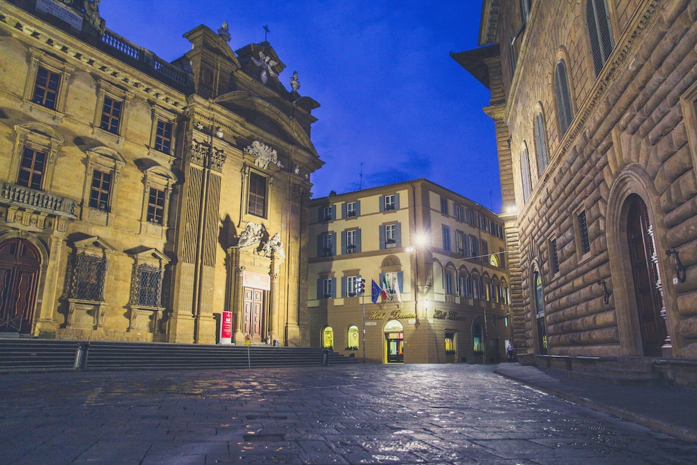 Bernini Palace Hotel 74/77