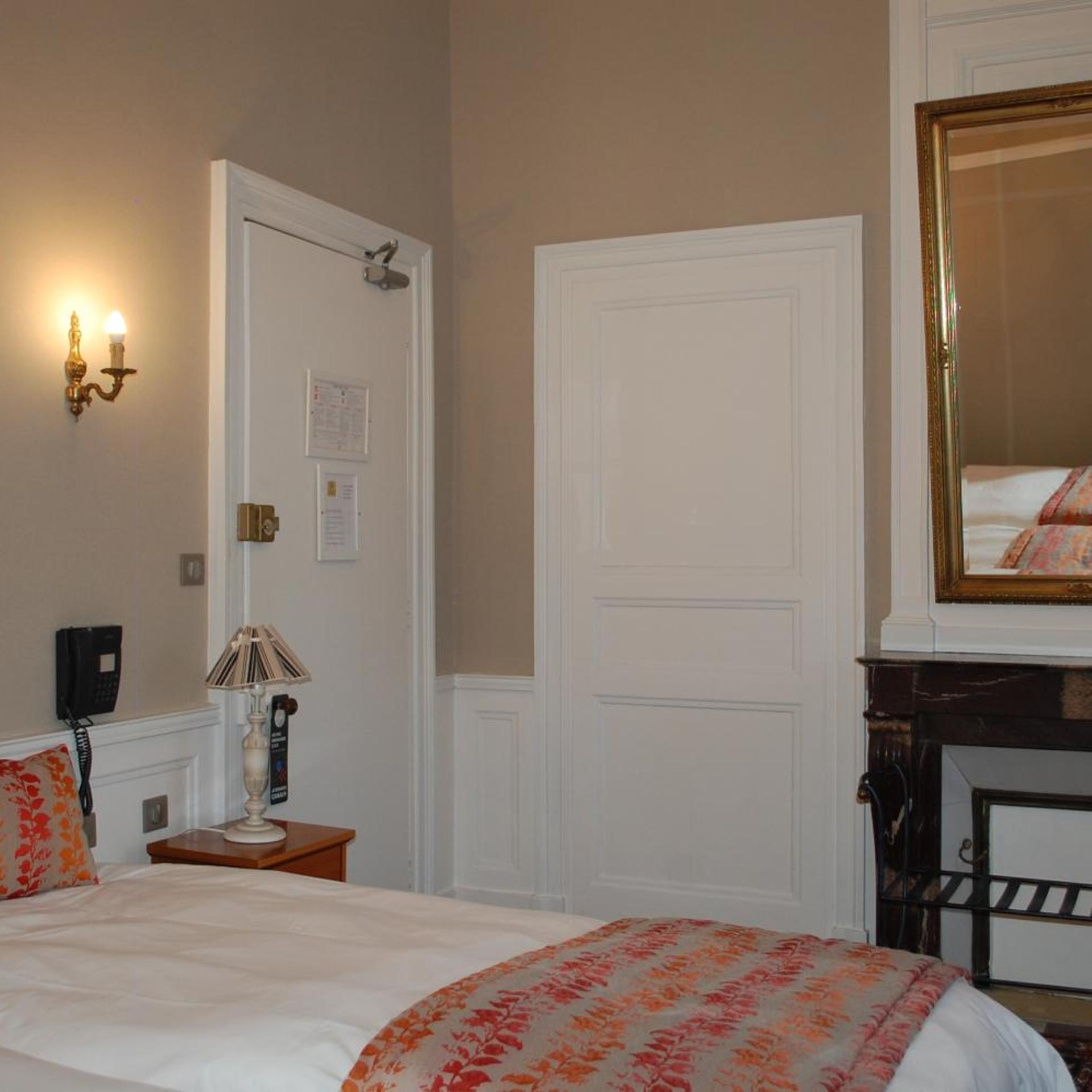 HOTEL L'EUROPE 5/24