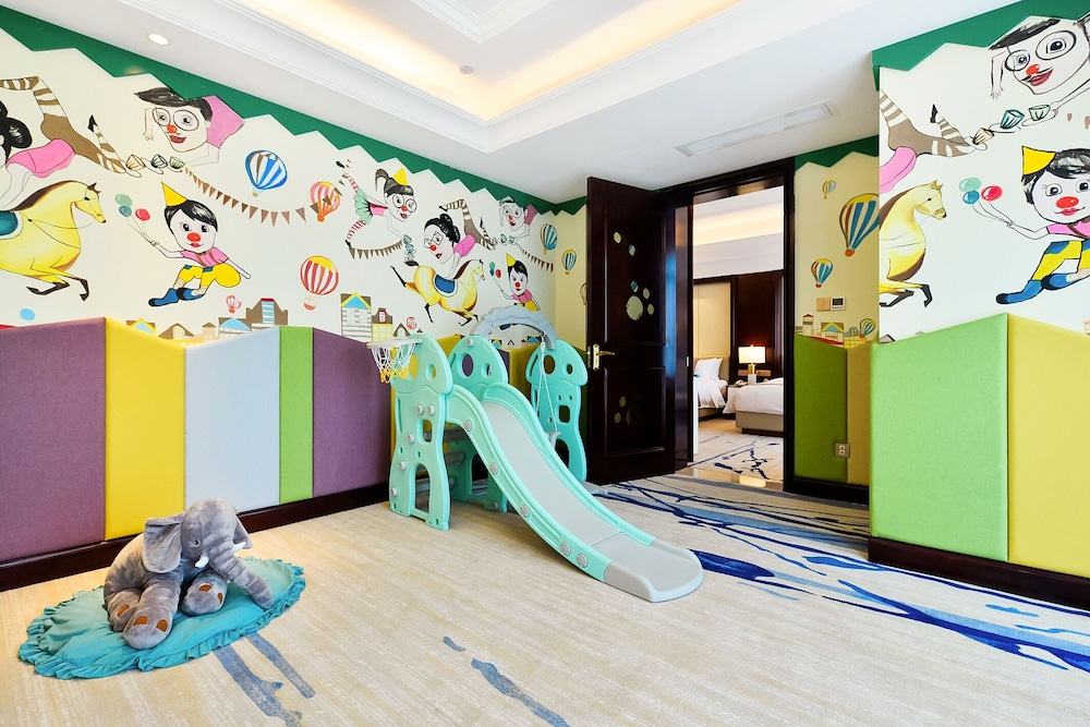 Wyndham Grand Plaza Royale Kaicheng Anji 40/50