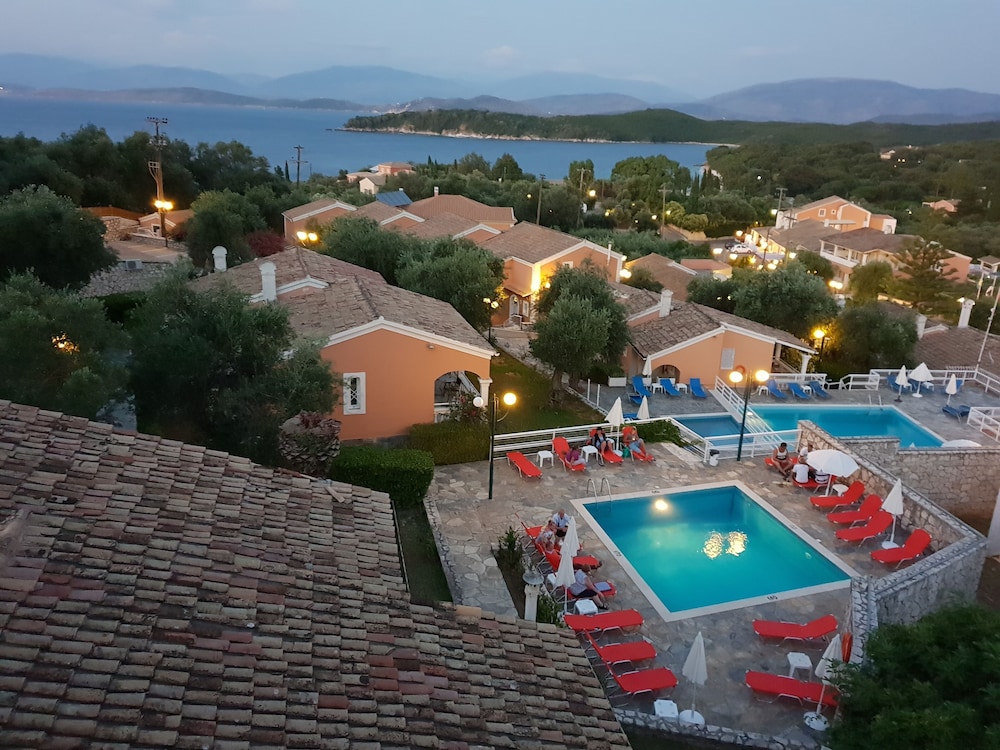 Michelangelo Resort 47/50