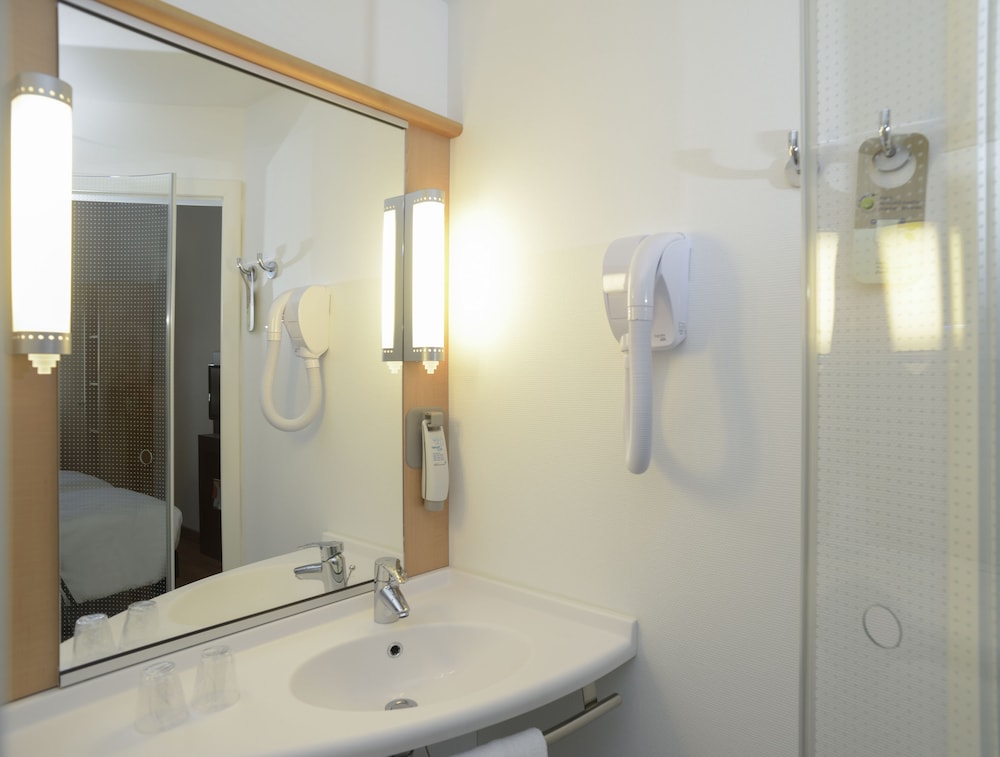 Ibis Cancun Centro 41/44