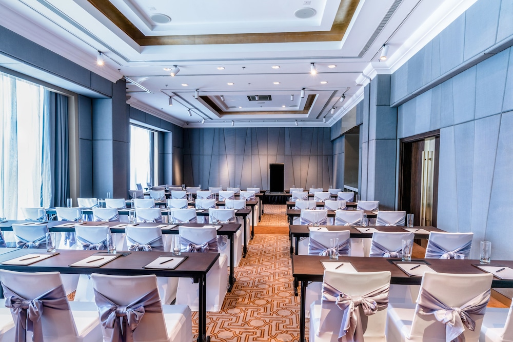 Caravelle Hotel Saigon 66/80