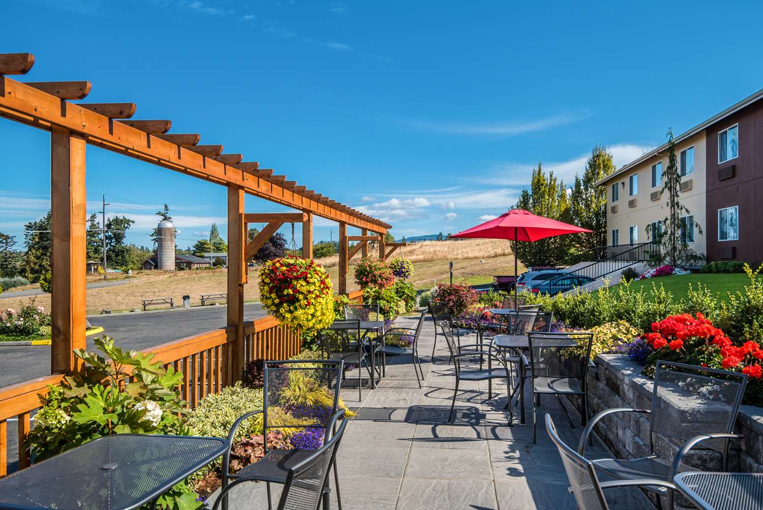 Red Lion Inn & Suites Sequim 18/22