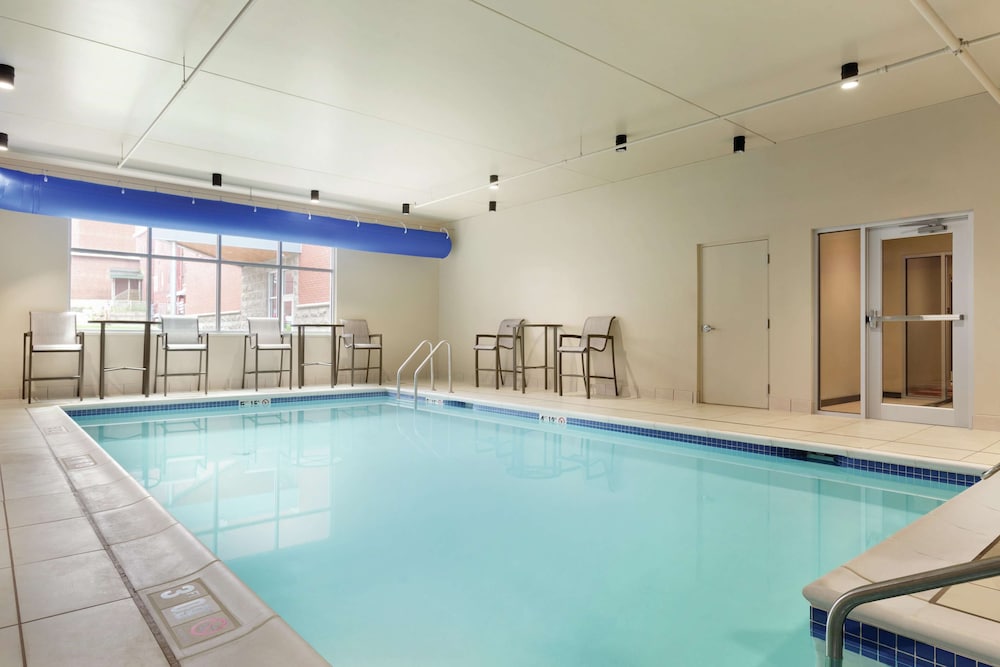 Hampton Inn St Albans Vt 5/32