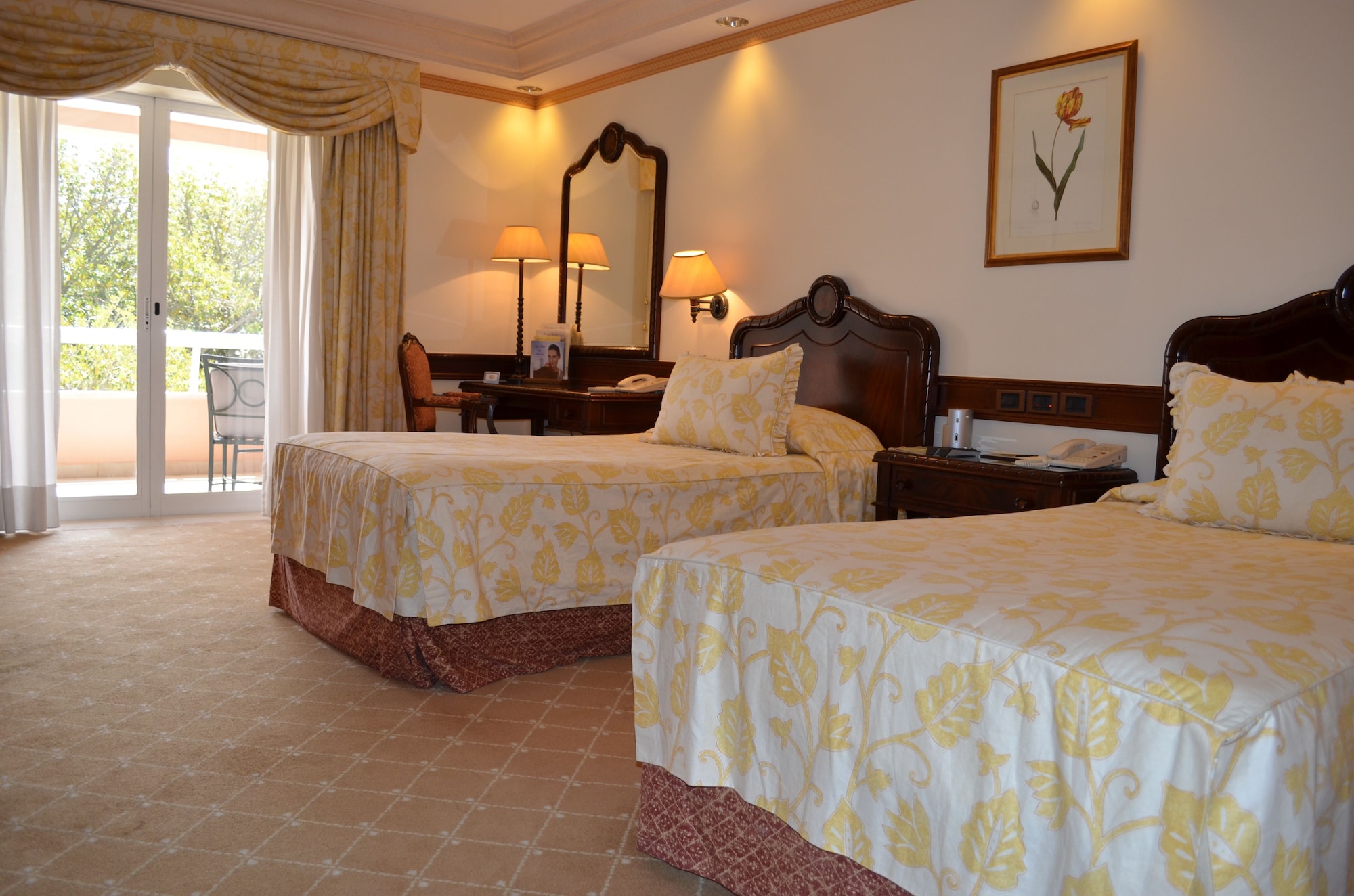 Room, Twin Beds, River View, Olissippo Lapa Palace 3/5
