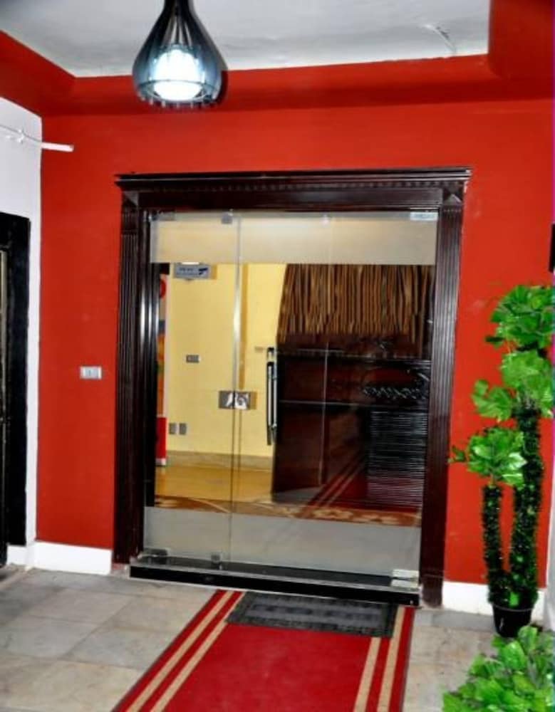 My Cairo Hotel 11/50