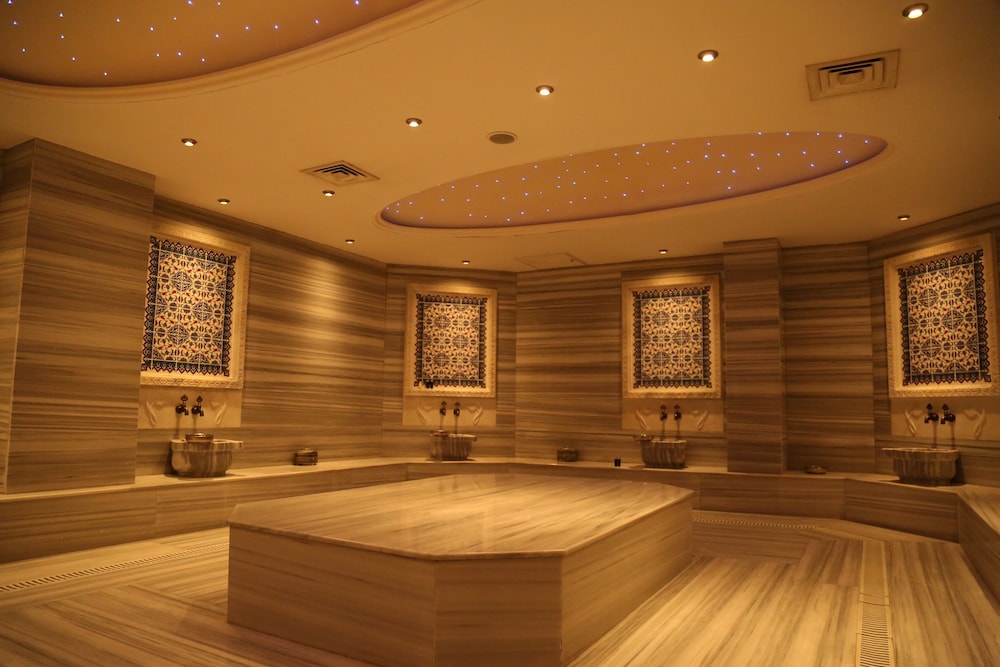 Demir Hotel 20/44
