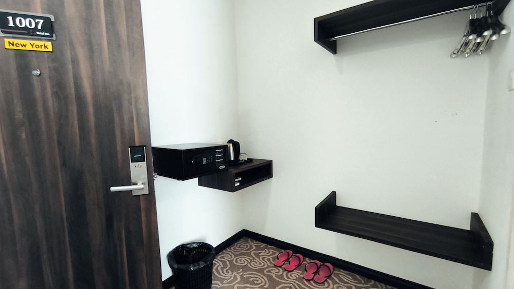 Natol Travelers & Business Inn 31/50