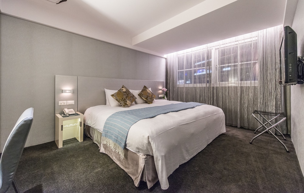 Forward Hotel Nangang 26/70