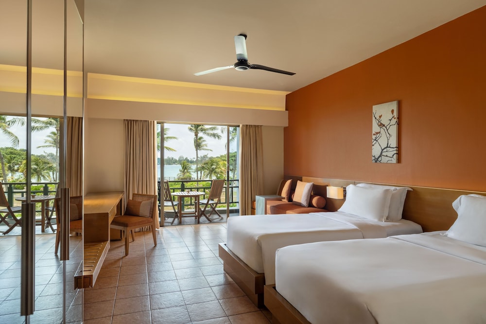 Sea Breeze, Resort, Twin Beds