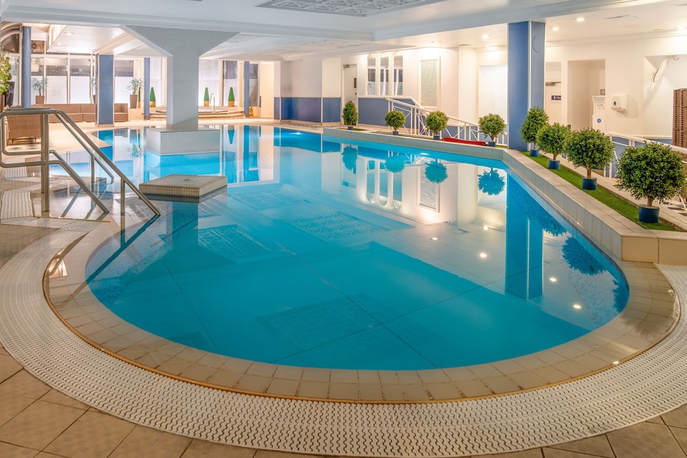 Grand Hotel Sunderland 60/63
