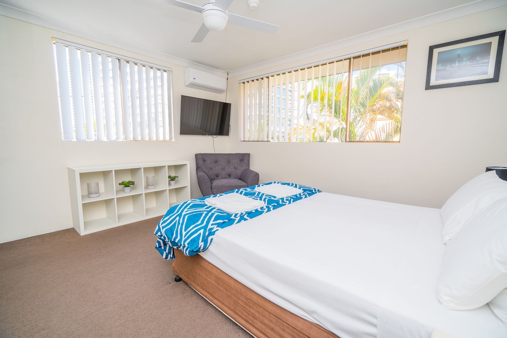 Anacapri Holiday Resort Apartments 9/37
