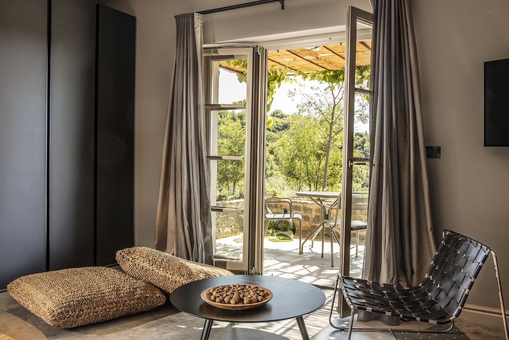 San Canzian Hotel & Residences 34/78