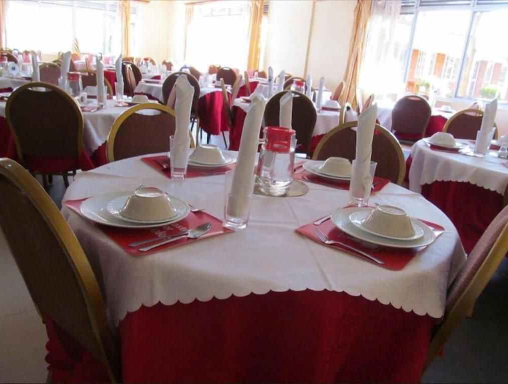 Ulrika Guest House 10/13