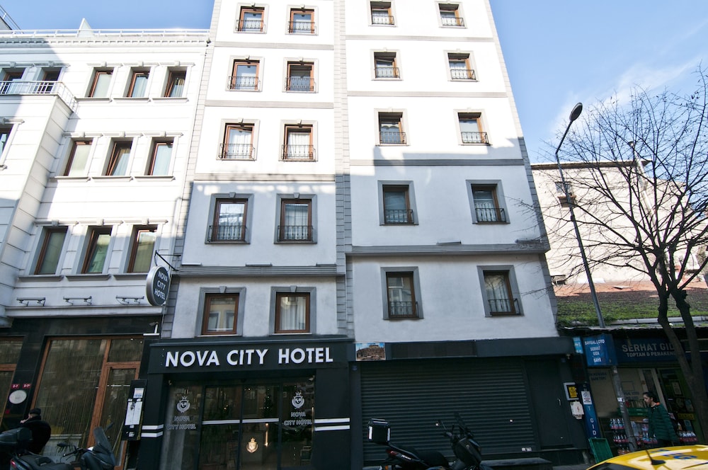 Nova City Hotel in ISTANBUL