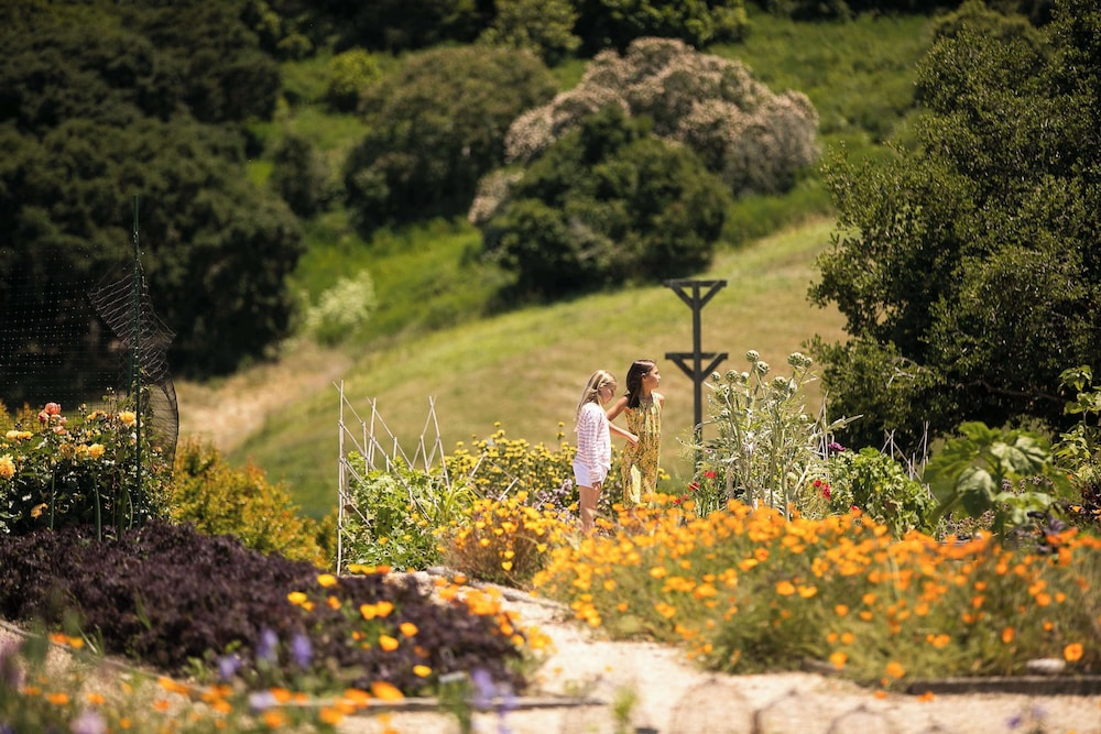 Carmel Valley Ranch 70/76