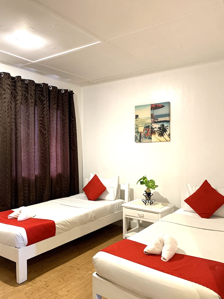 OYO 150 Davao Airport View Hotel 13/43