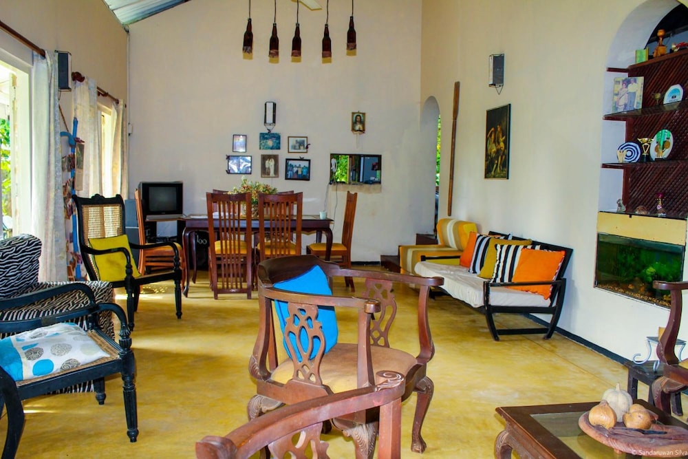 Anne's Maisonnette 20/50