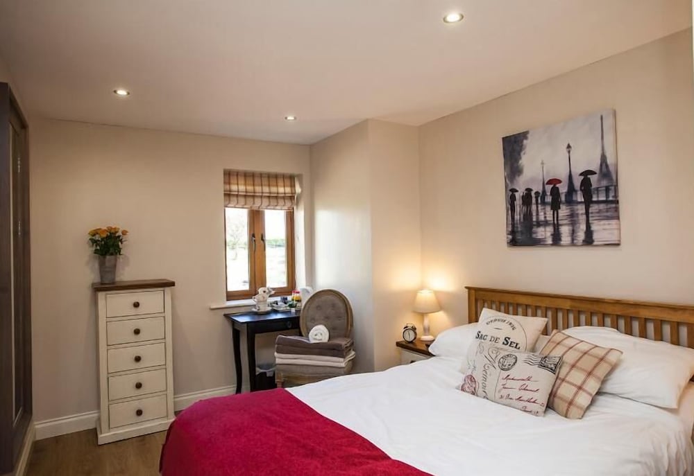 Hillcroft Self Catering 12/50