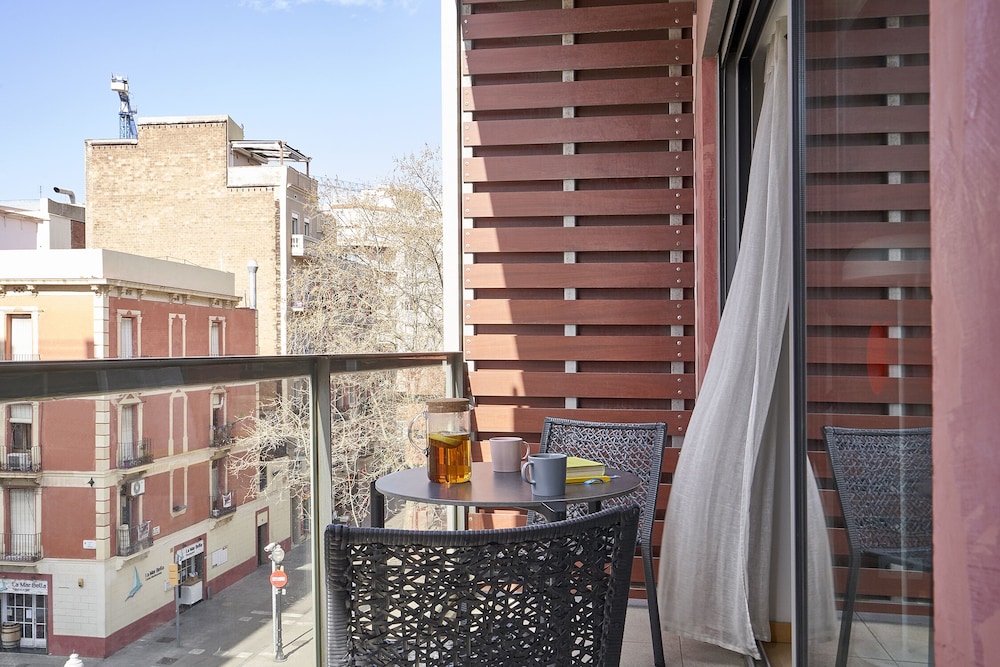 Lugaris Rambla 3/79