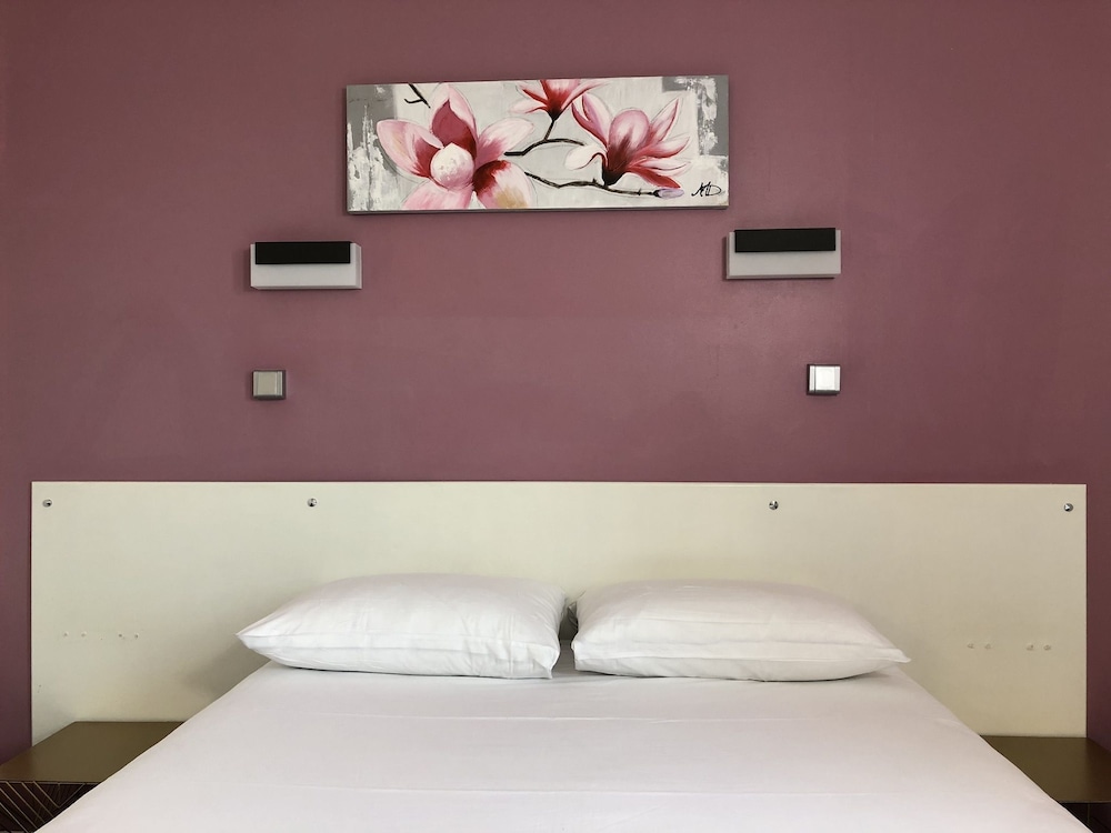 Halt hôtel 15/50