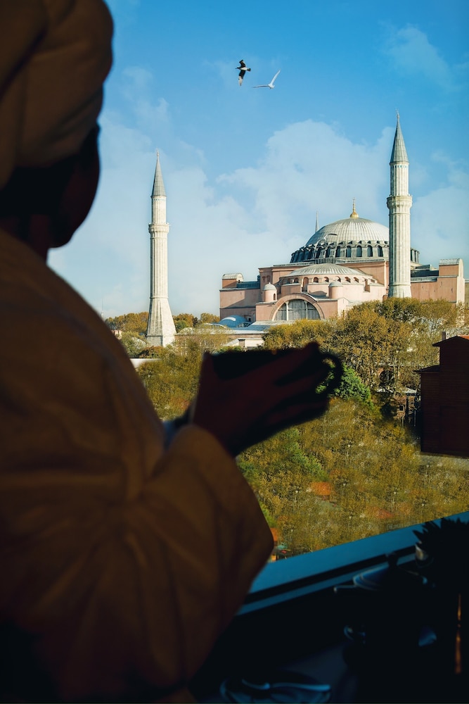 Sura Luxury Milion Hotel & Spa in ISTANBUL