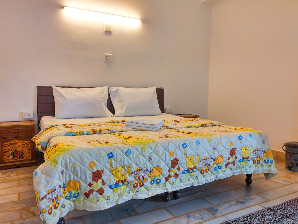 Hotel Lake Ghat Palace، Udaipur 19/53