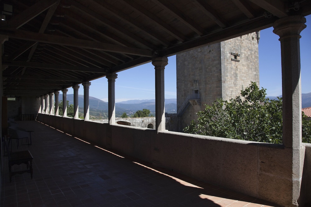 Parador Castillo De Monterrei 13/35