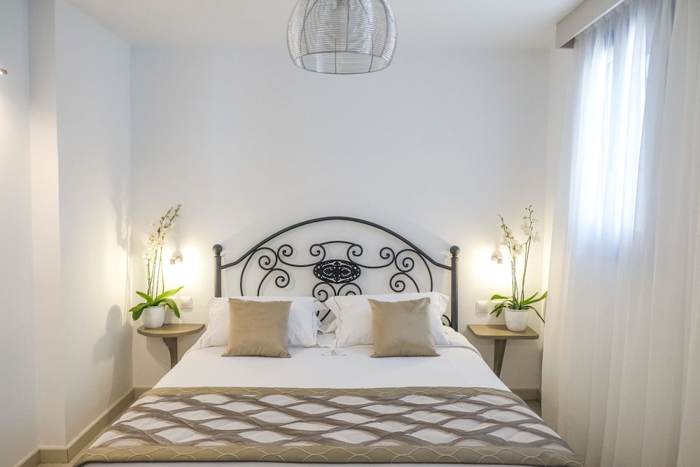Acrotel Athena Villas 11/50